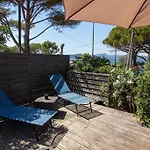 Appartement Le Bastidon, 2 Pers Avec Vue Mer, Idealement Situe