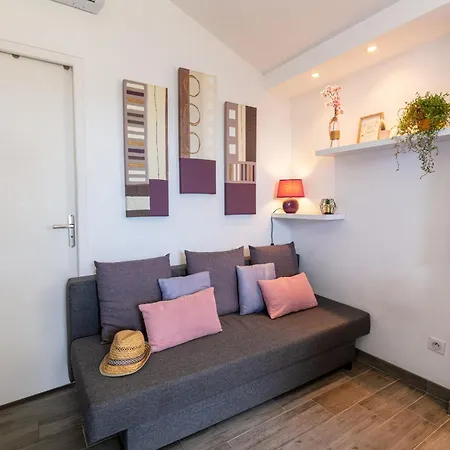 Appartement Le Bastidon, 2 Pers Avec Vue Mer, Idealement Situe
