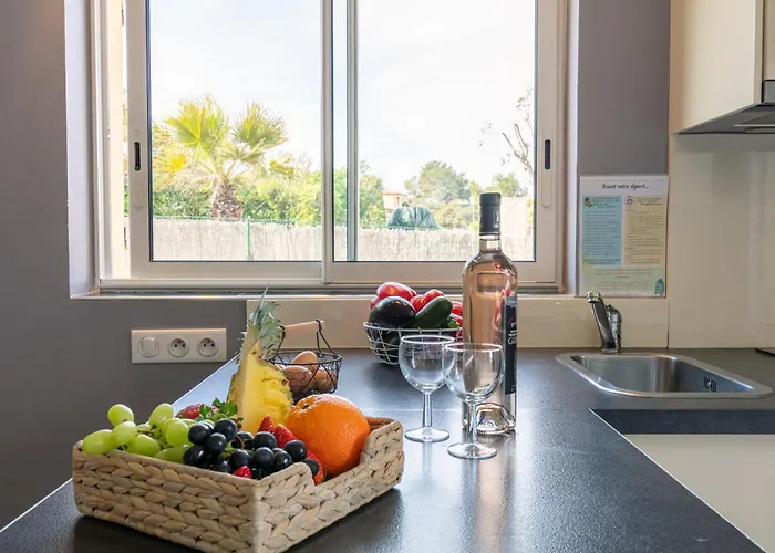 Apartman Le Bastidon, 2 Pers Avec Vue Mer, Idealement Situe *