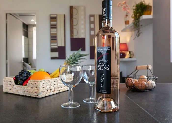 Le Bastidon, 2 Pers Avec Vue Mer, Idealement Situe *